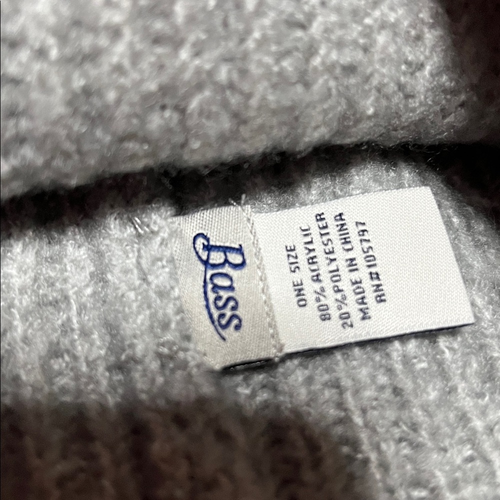 G.H. Bass & Co.  Gray Beanie with Pearls - Picture 8 of 9